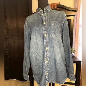 H & M Denim Style Button Down Men’s Shirt
